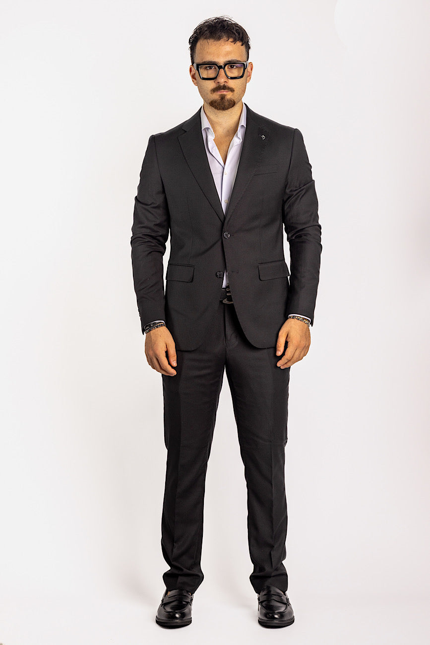 Basic Two Button Suit | Black