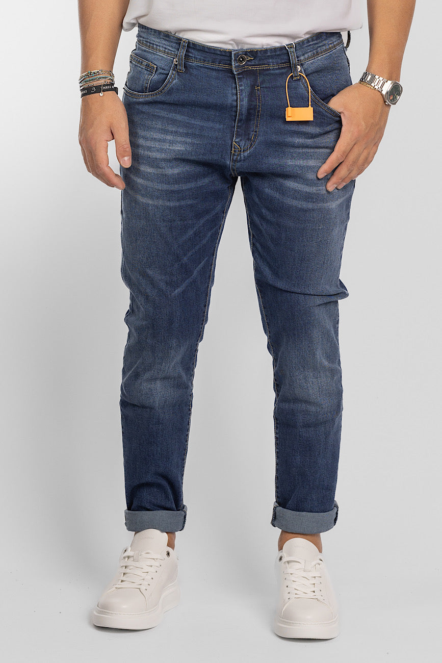 Vaqueros Básicos Lavado 9.0 Semi Slim | 0302