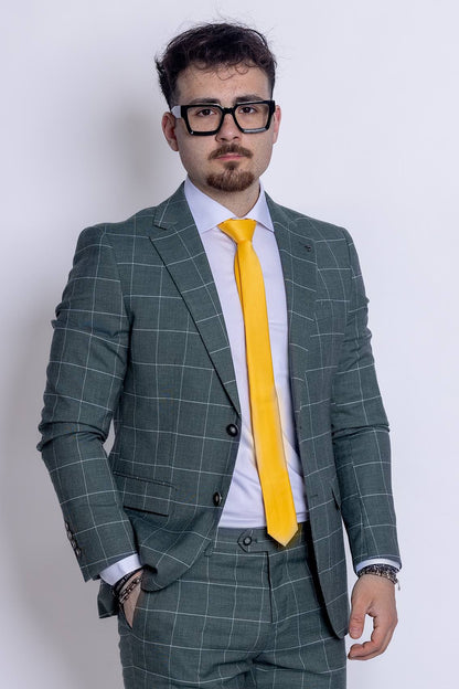 Two Button Prince of Wales Suit | Green