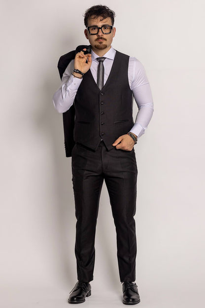 Tuxedo Model Suit With Vest | Black