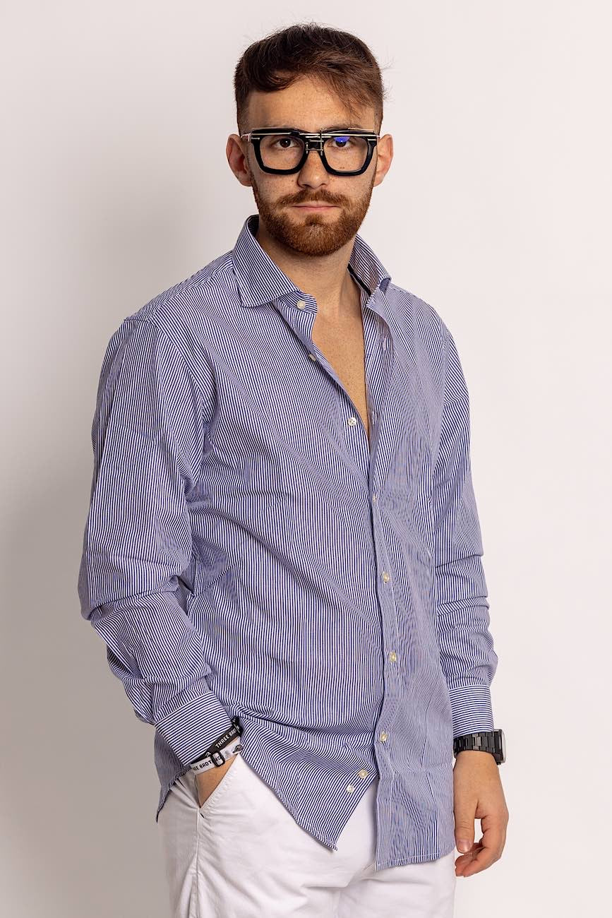 Chemise semi-mince à rayures étroites 100 % coton | Bleu