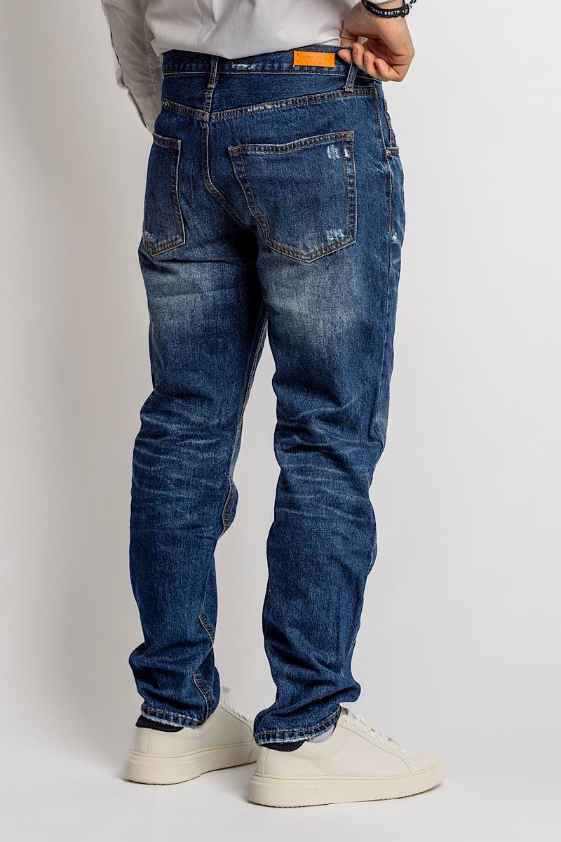 jeans Pantalone modello baggy, carrot fit, balloons, pantaloni regular fit morbidi di gamba, cotone popeline, cotone twill. Pantaloni classici, pantaloni slim fit. pantaloni da spezzato, pantaloni per giacca, pantaloni per uscire, da cerimonia, da eventi, per comunioni, per battesimo, per diciottesimo, pantaloni da battaglia, da lavoro, a poco prezzo, in saldi, nuova collezione estivi. zara, zalando, asos, shen, temu