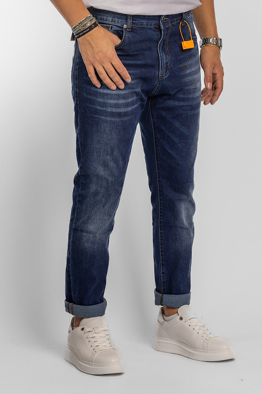 Vaqueros Básicos Lavado 8.0 Semi Slim | 0301