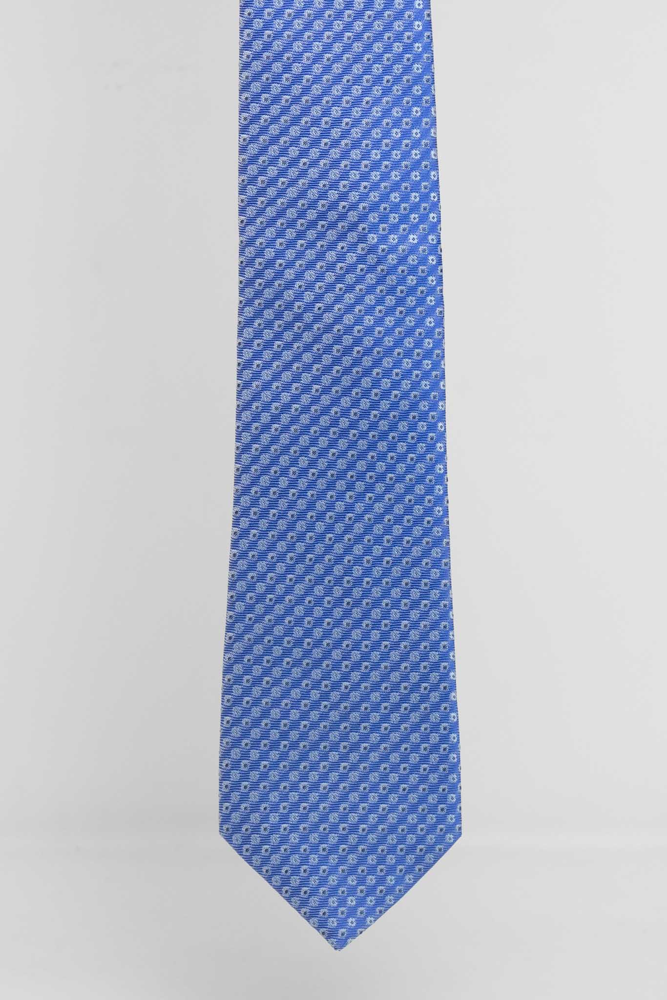 Cravatta Tre Pieghe Fantasia Unica Fondo Celeste e Blu | 2 Per €20