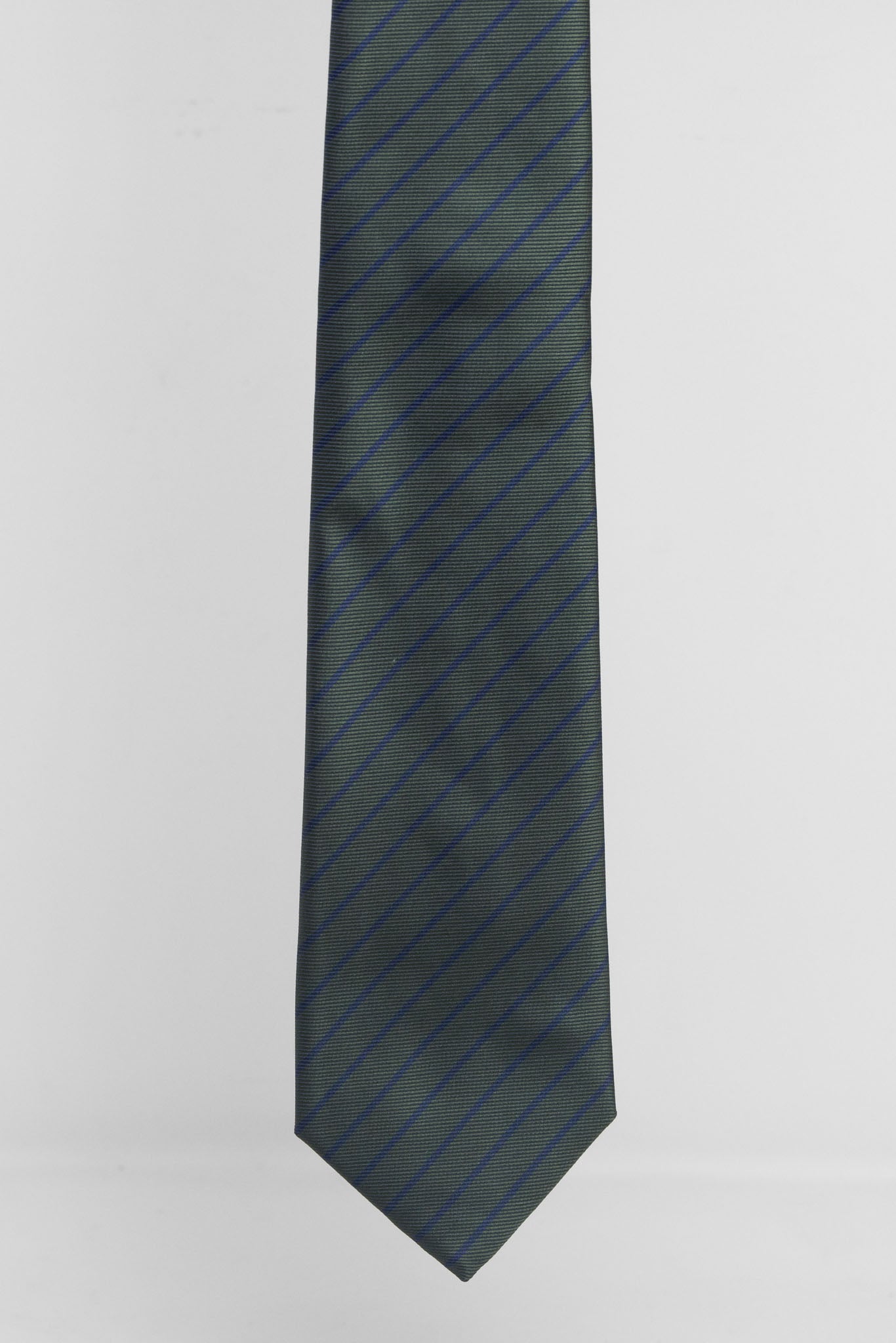 Cravatta Tre Pieghe Regimental Stretta Fondo Verde Riga Blu | 2 Per €20