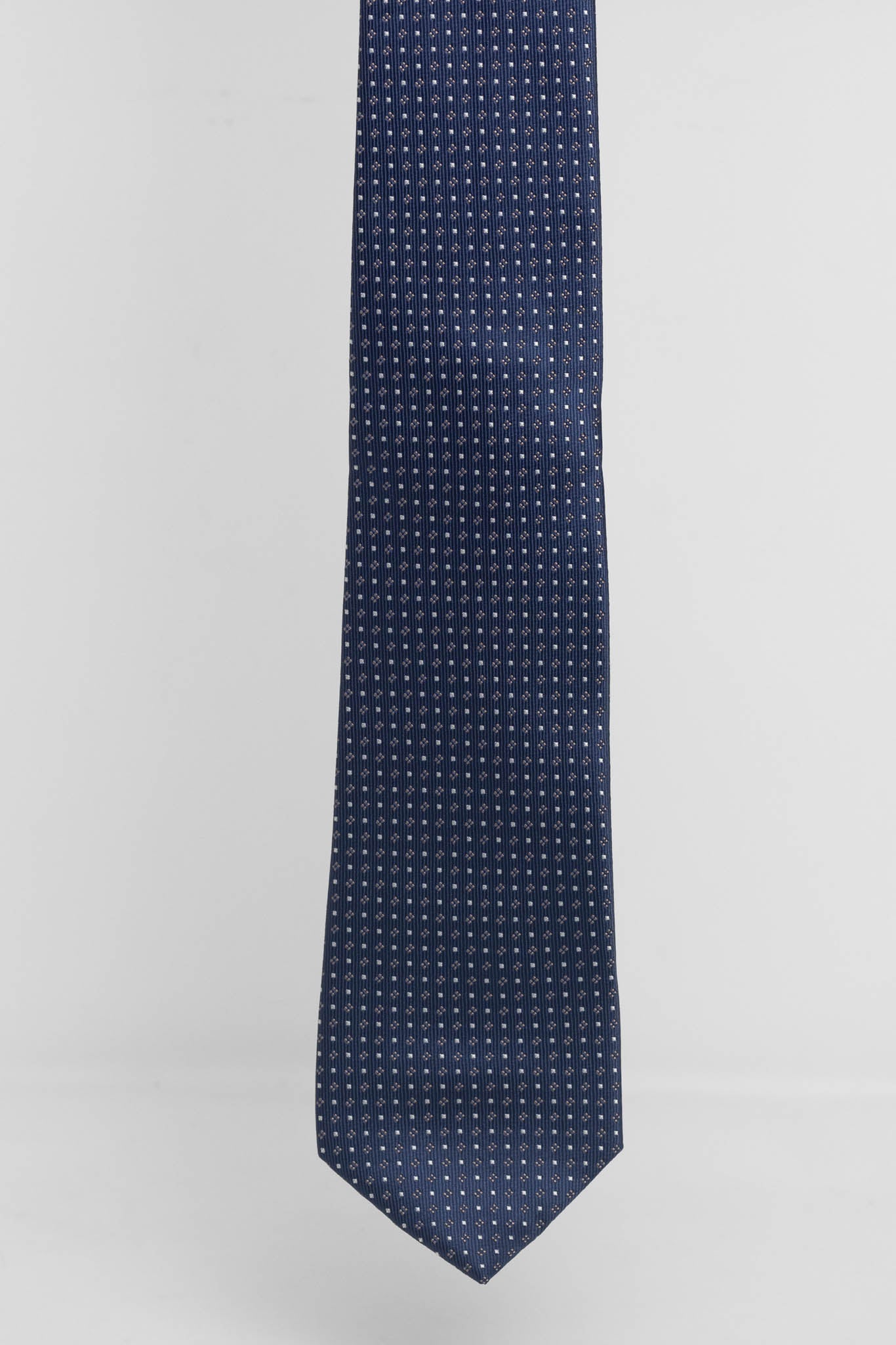 Cravatta Tre Pieghe Rombetti e Pois Marroni su Fondo Blu | 2 Per €20