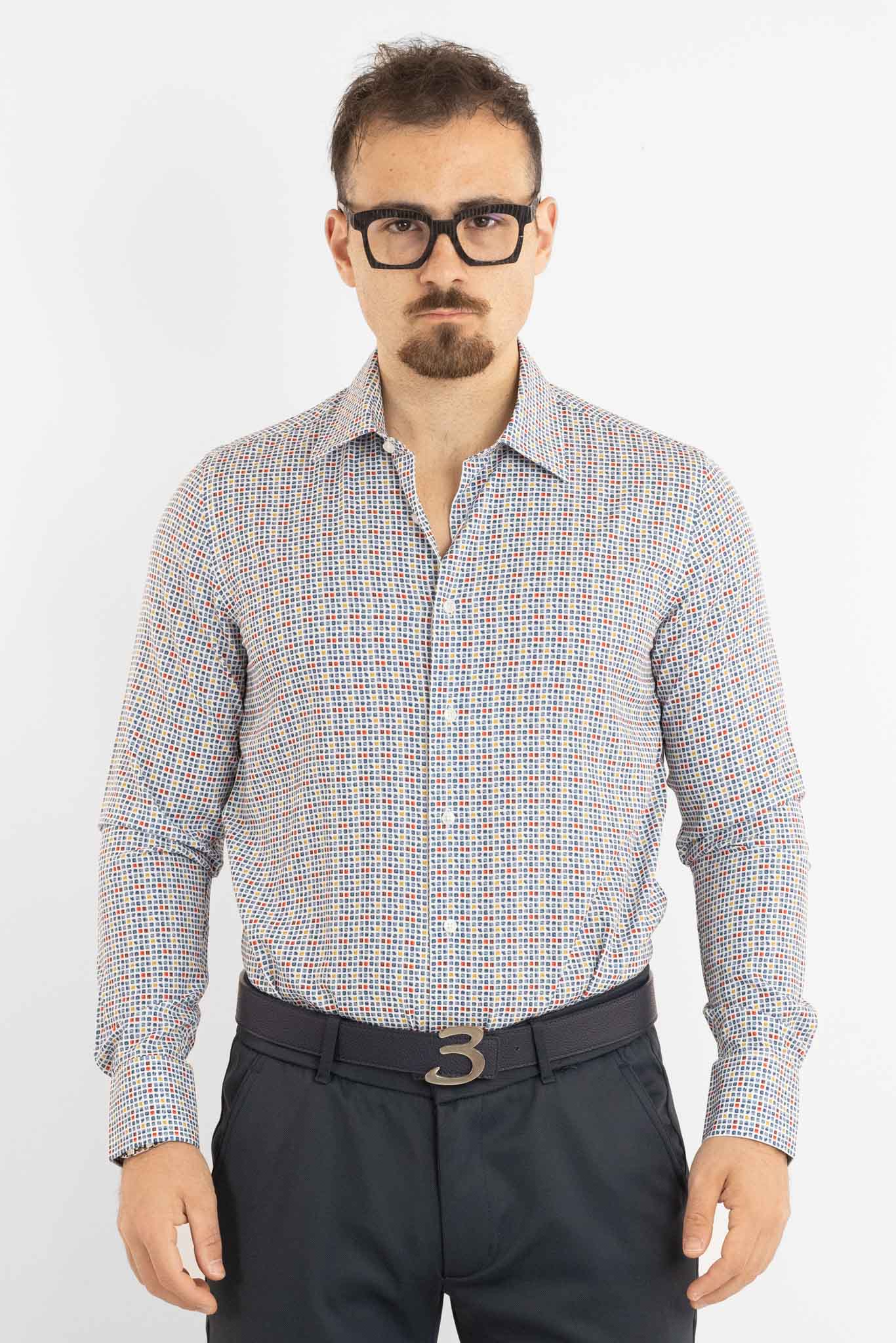 Chemise Active sans repassage, coupe ajustée, multicolore rouge et bleu | YD011