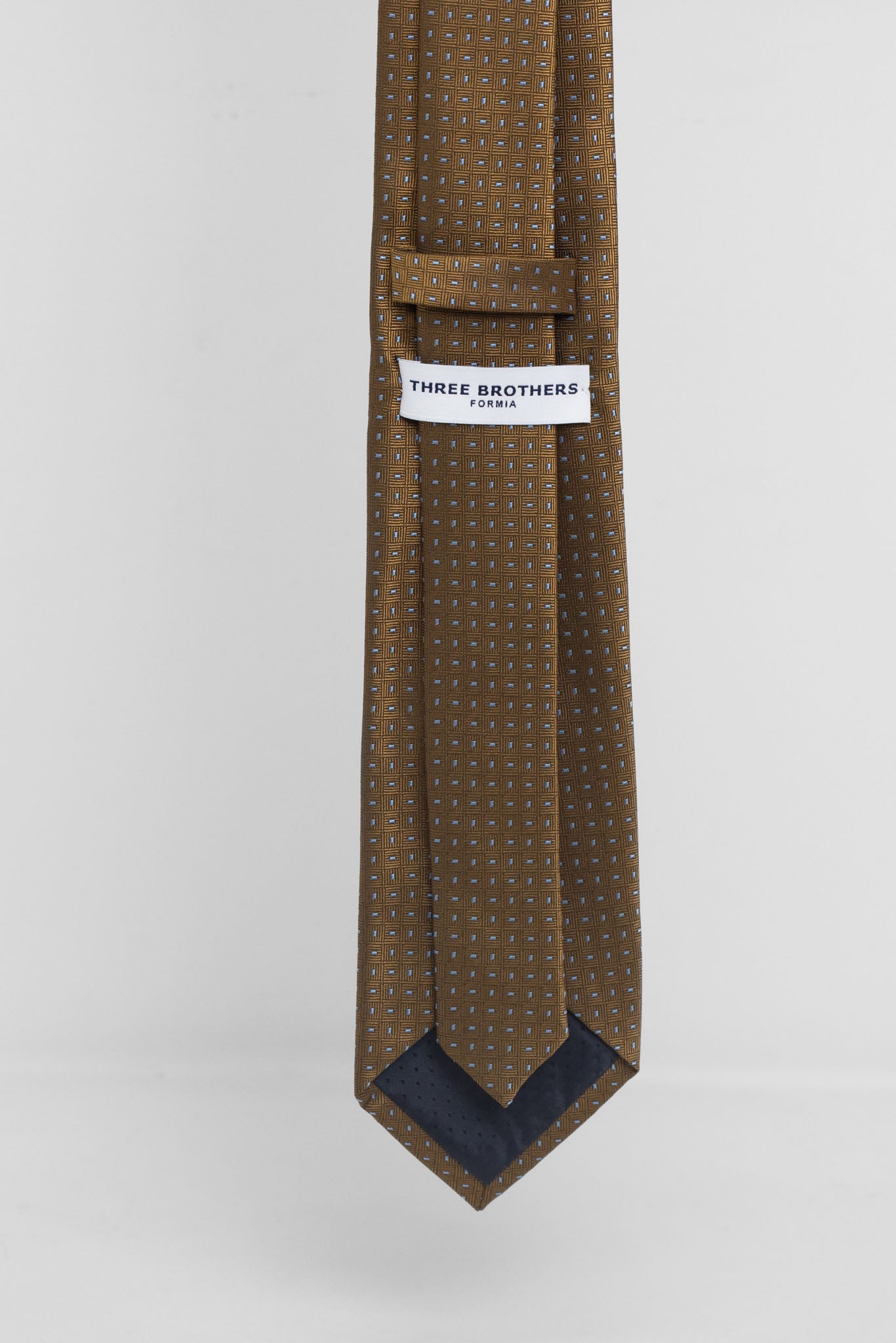 Cravatta Tre Pieghe Fantasia Trattini Fondo Ruggine e Celeste | 2 Per €20